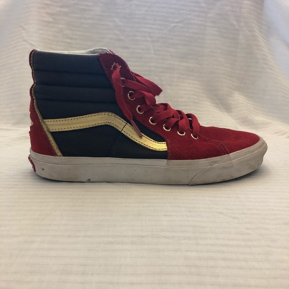 vans captain marvel sk8 hi